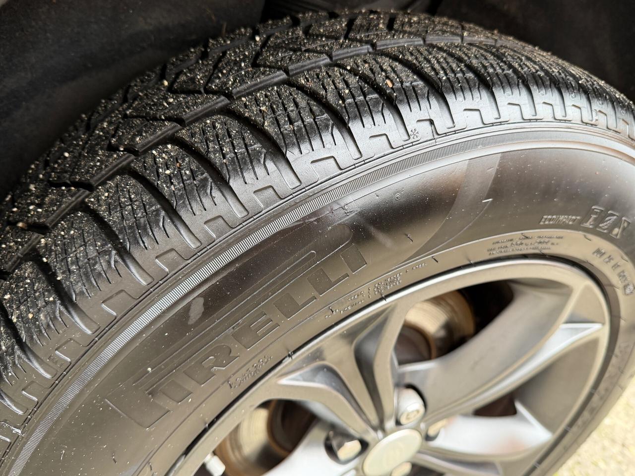 Land Rover Discovery Sport 2.0 TD4 150 CV HSE Luxury