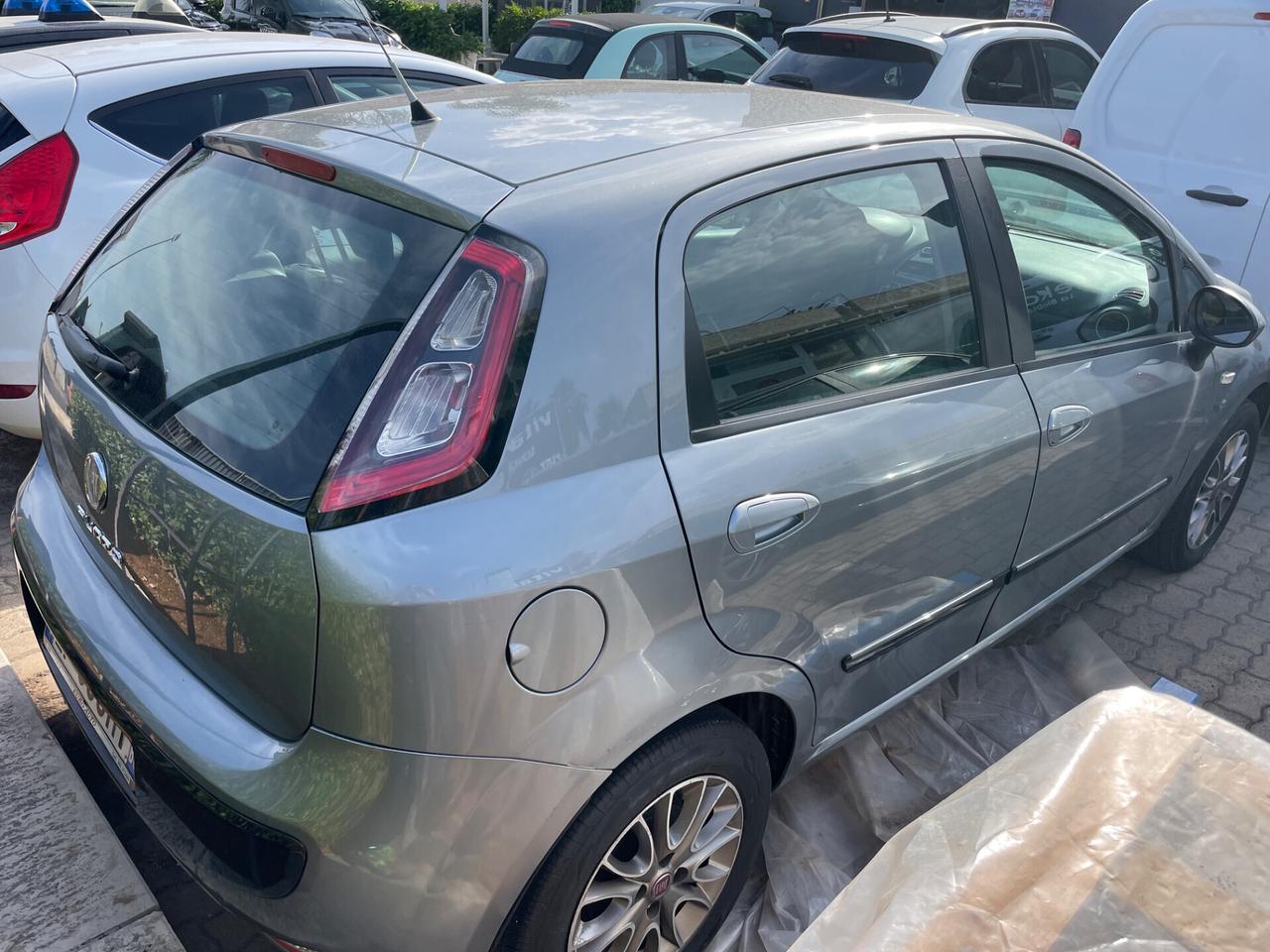 Fiat Punto Evo 1.3 Mjt 75 CV Dynamic per operatori del settore