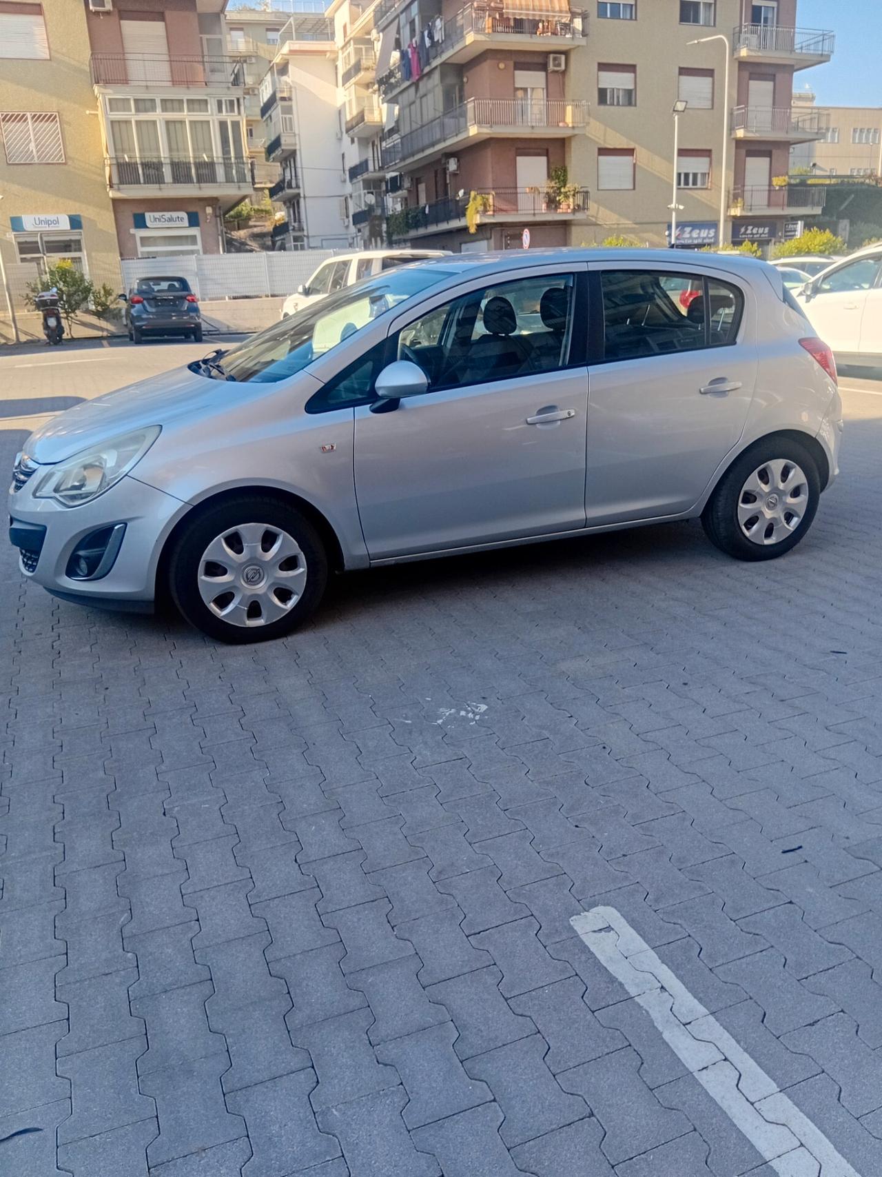 Opel Corsa 1.3 CDTI 75CV Multijet MANEGGEVOLE