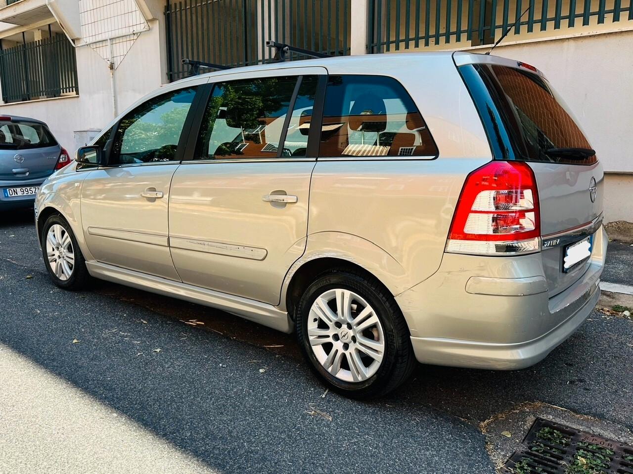 OPEL ZAFIRA 7 POSTI 2.0 DIESEL 120 CV