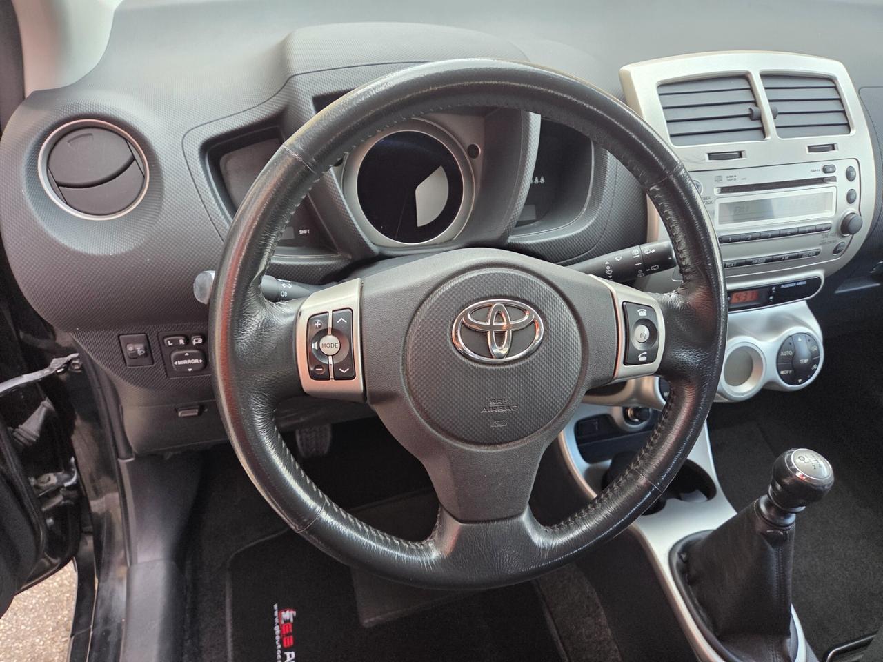 TOYOTA URBAN CRUISER 4X4 INSERIBILE KM CERTIF