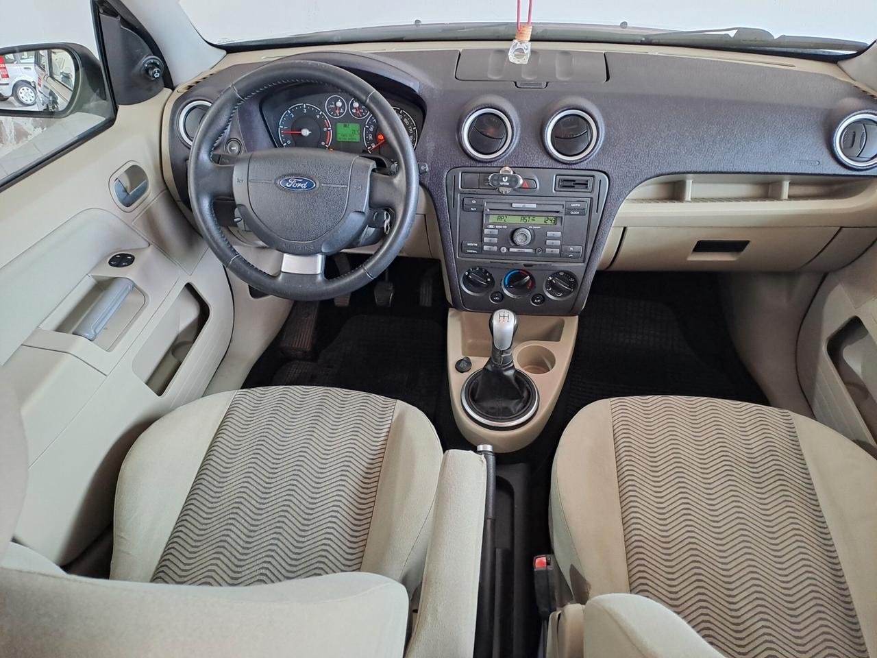 Ford Fusion 1.6 TDCi 90cv