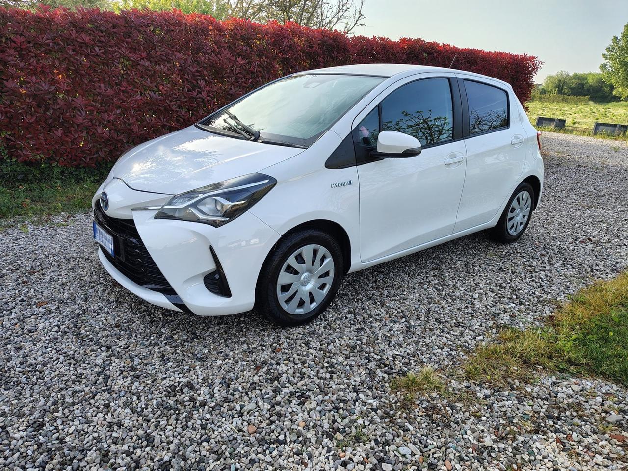 Toyota Yaris 1.5 Hybrid 5 porte Style*Autocarro N1*4 Posti*Iva Esposta