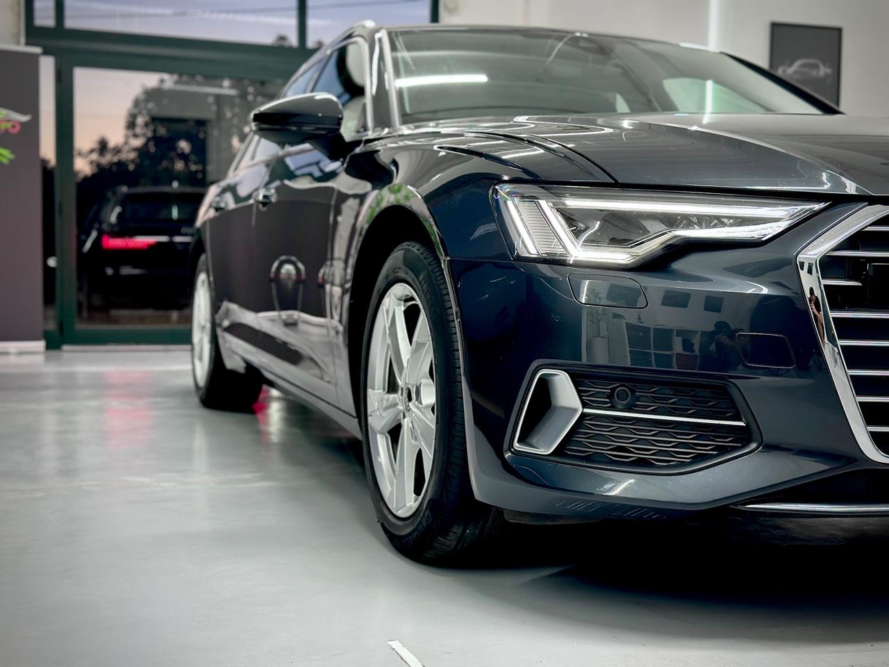 Audi A6 Avant 40 2.0 TDI S tronic Business Design