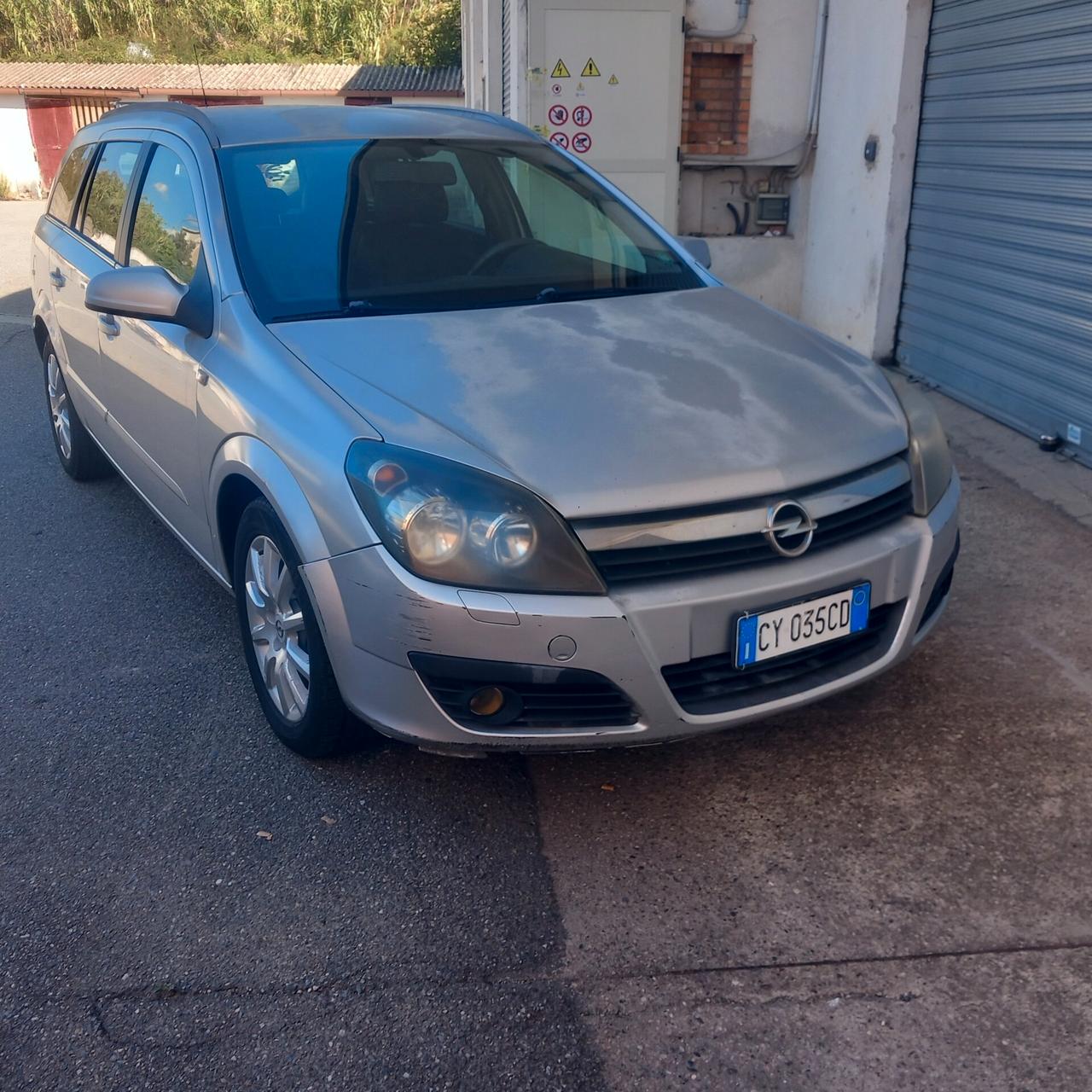 Opel Astra 1.9 CDTI 120CV Station Wagon Enjoy
