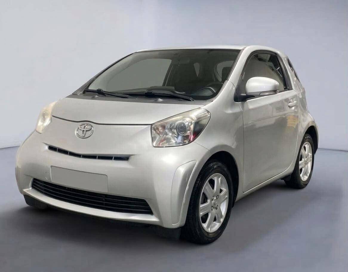 Toyota iQ 1.0 68 Cv - Cerchi in lega - Comandi