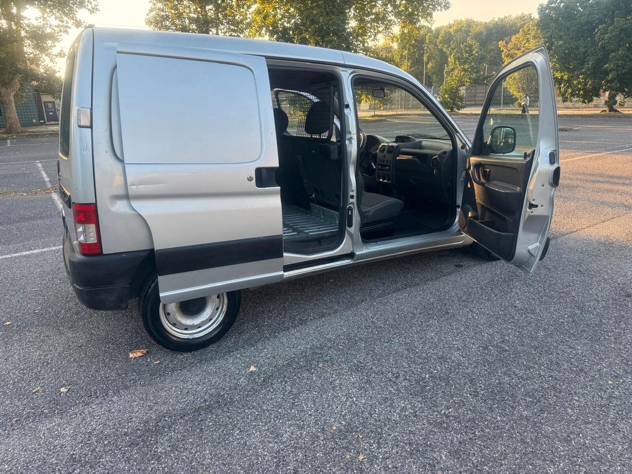 Citroen Berlingo 1.6 HDi 75CV 3p. 18 Van Liv.B