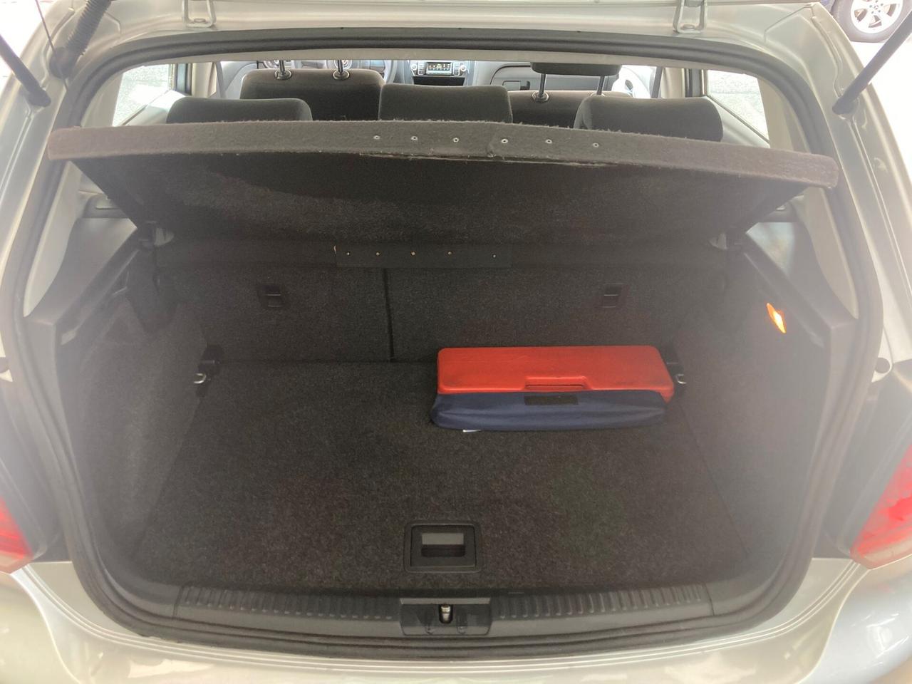 Volkswagen Polo 1.2 TDI - IDEALE X NEOPATENTATI - 12\2012