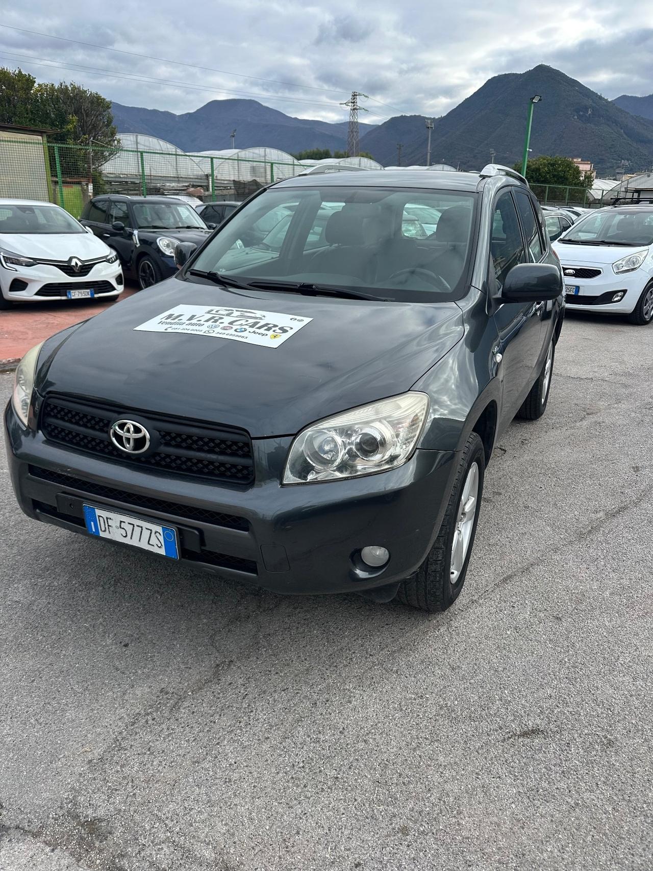 Toyota RAV 4 RAV4 2.2 D-4D 136 CV Luxury