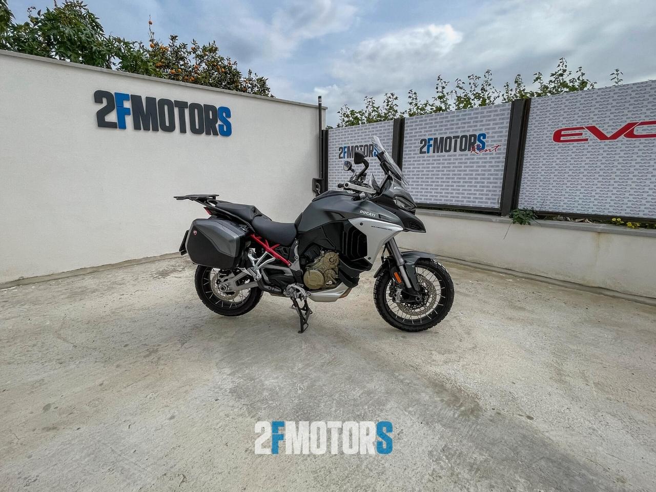 Ducati Multistrada V4 travel&radar aviator