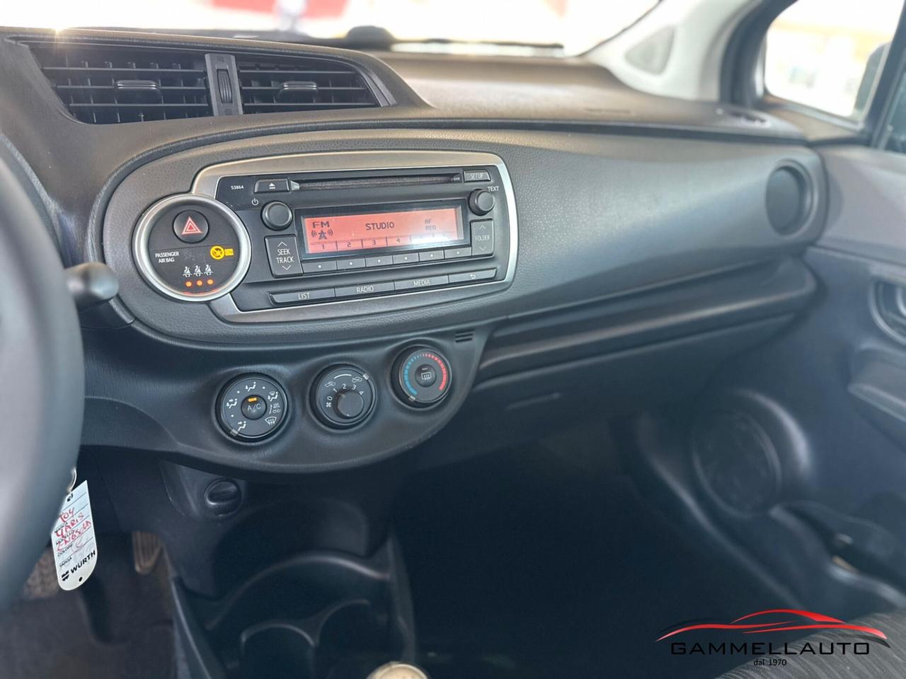 Toyota Yaris 1.4D Active 90cv