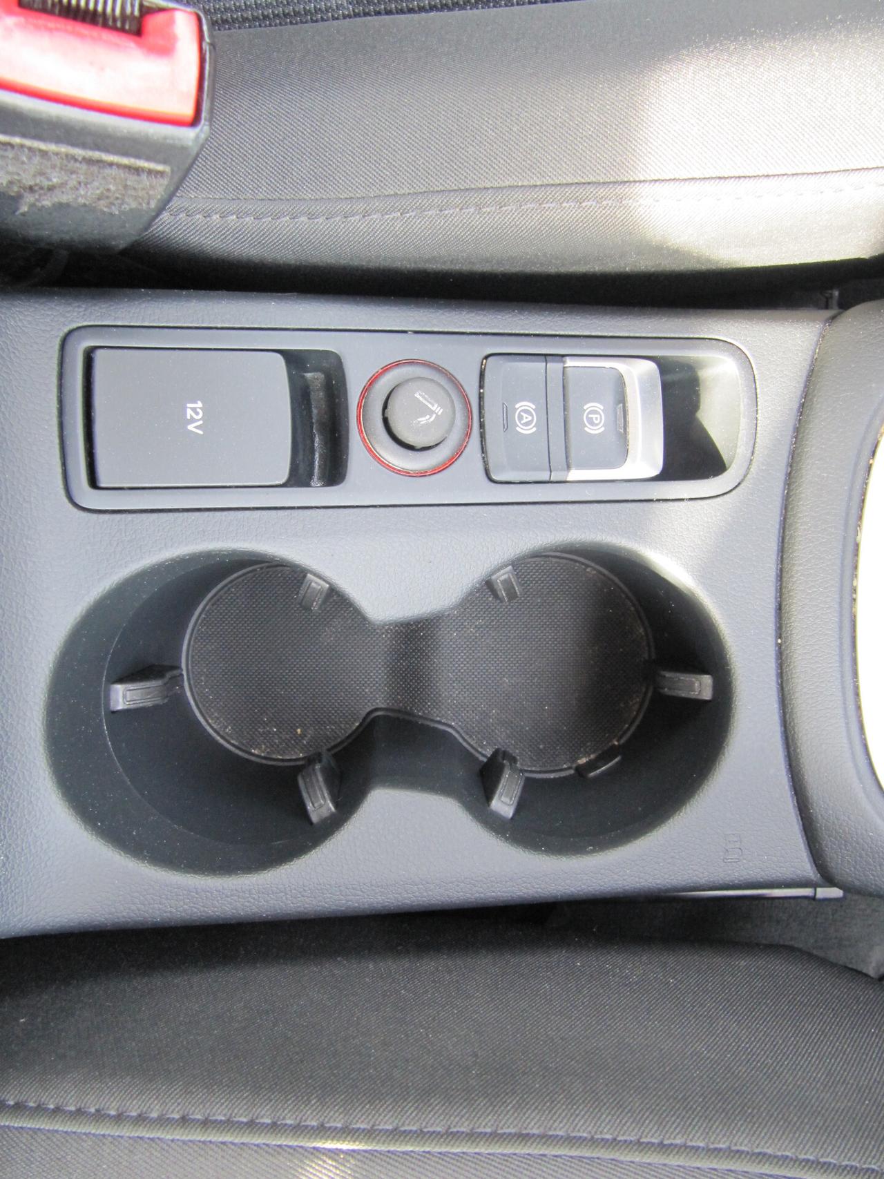 Audi Q3 2.0 TDI 120 CV Business