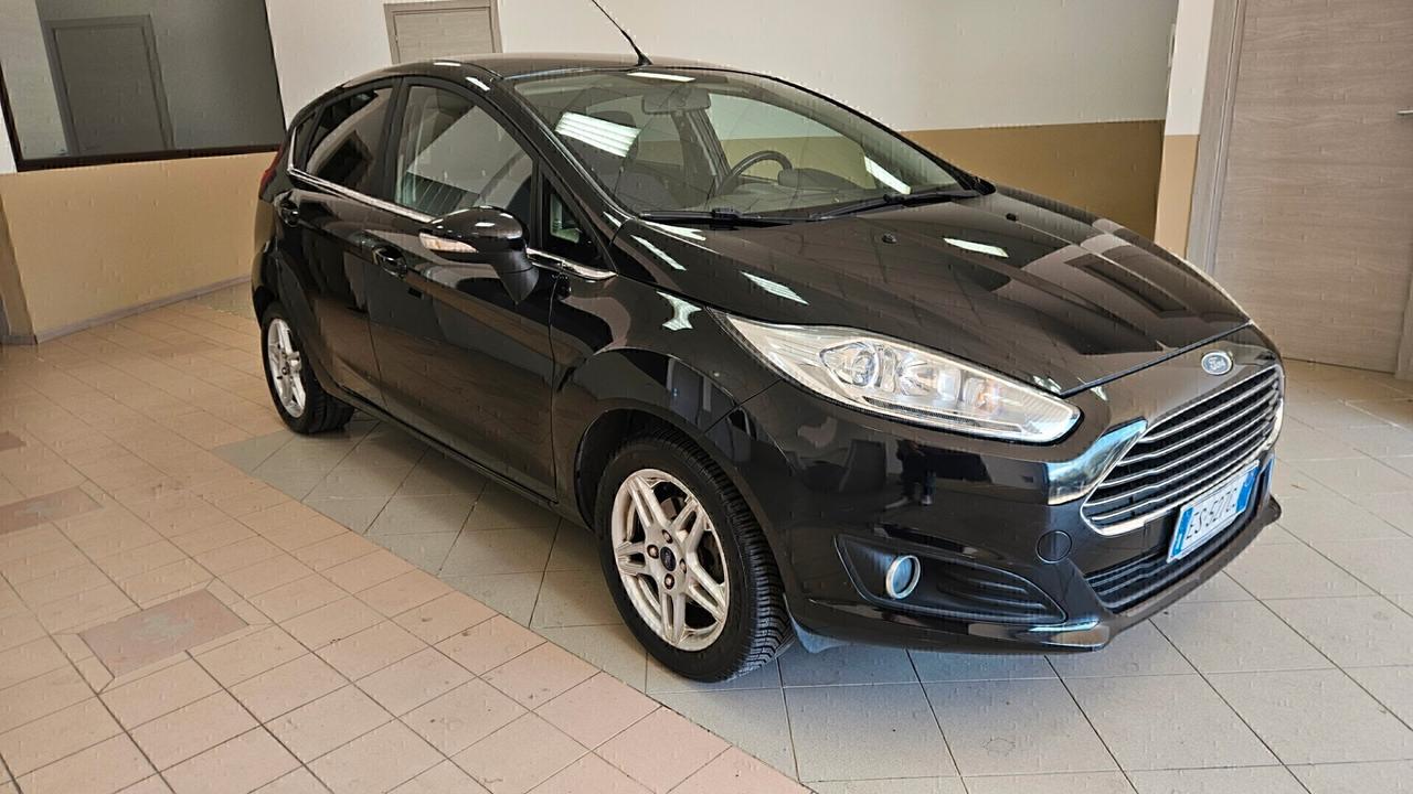 Ford Fiesta 1.5 TDCi 75CV 5 porte Titanium