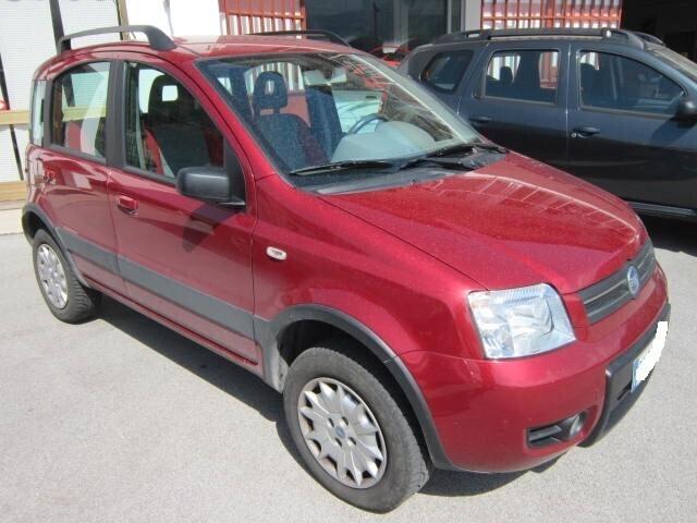 Fiat Panda 1.2 4x4 Climbing NEOPATENTATI