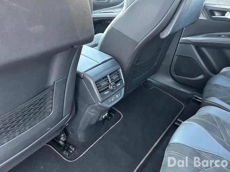 Peugeot 5008 BlueHDi 130 S&S EAT8 GT