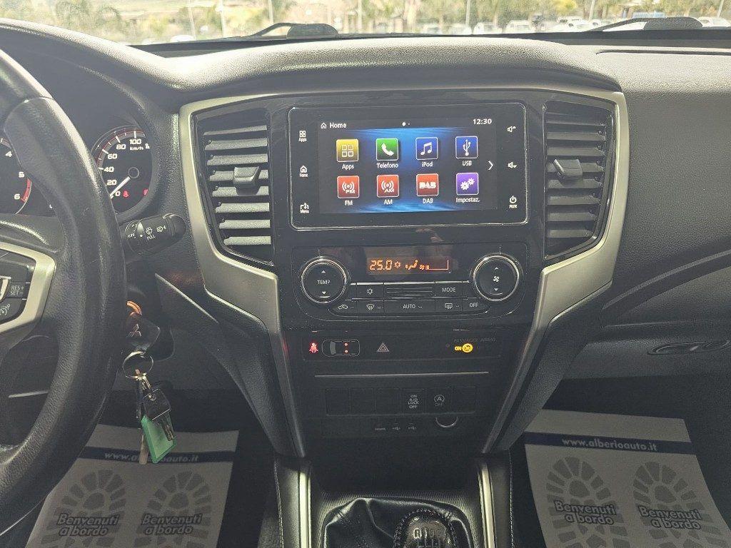 Mitsubishi L200 2.3 D Club Cab 4x4 Super Select Intense +IVA