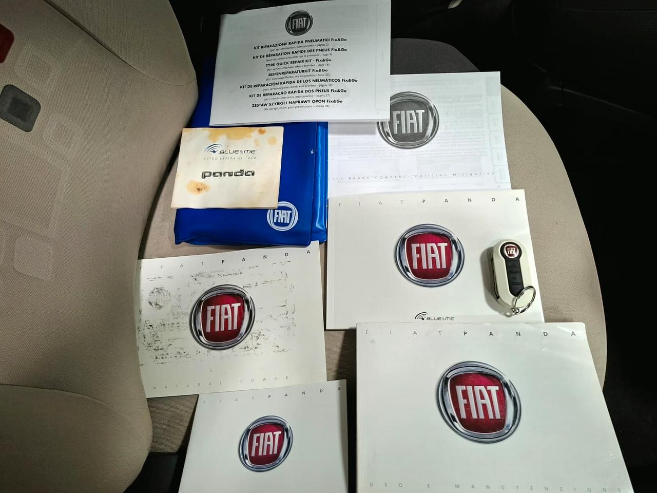 Fiat Panda 0.9 t.air t. 85cv natural power Lounge 2013