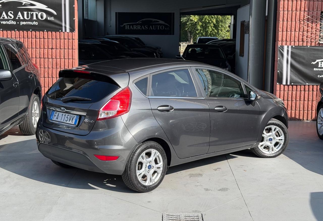 Ford Fiesta 1.0 EcoBoost 100CV 5 porte Black & White Edition