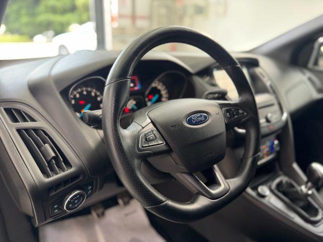 FORD Focus 1.0 EcoBoost 125 CV Start&Stop ST-LINE Titanium X