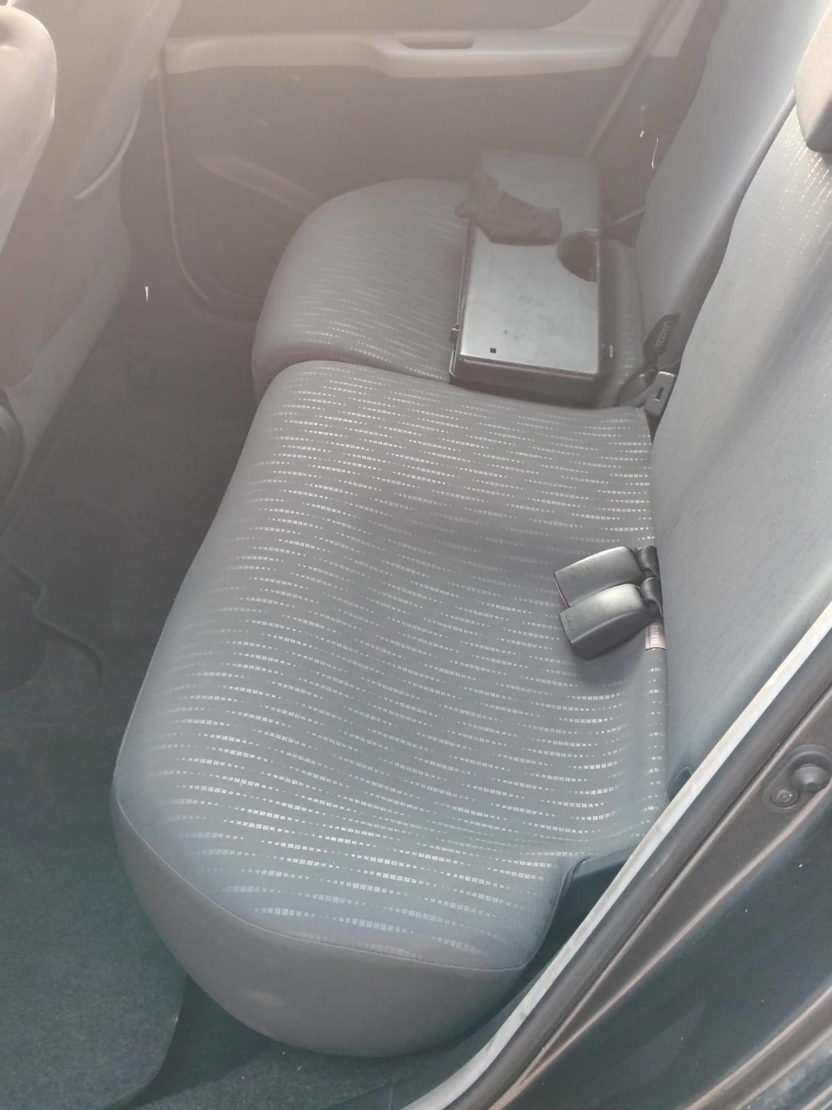 Toyota Yaris 1.3 5 porte Sol