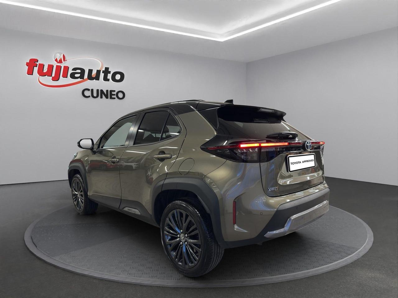 Toyota Yaris Cross 1.5h Adventure fwd 116cv e-cvt
