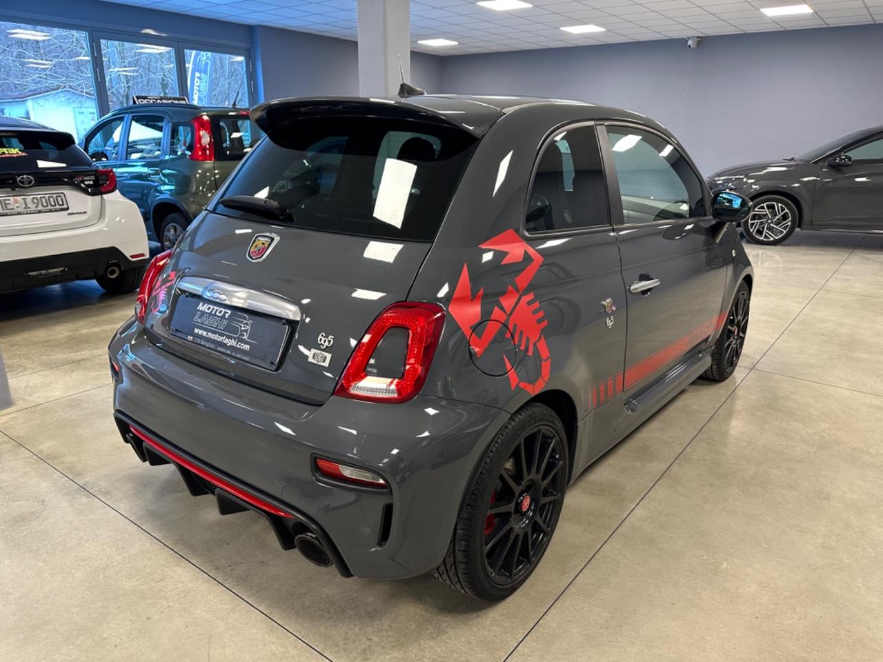 Abarth 695 1.4 Turbo T-Jet XSR Yamaha Limited Edition