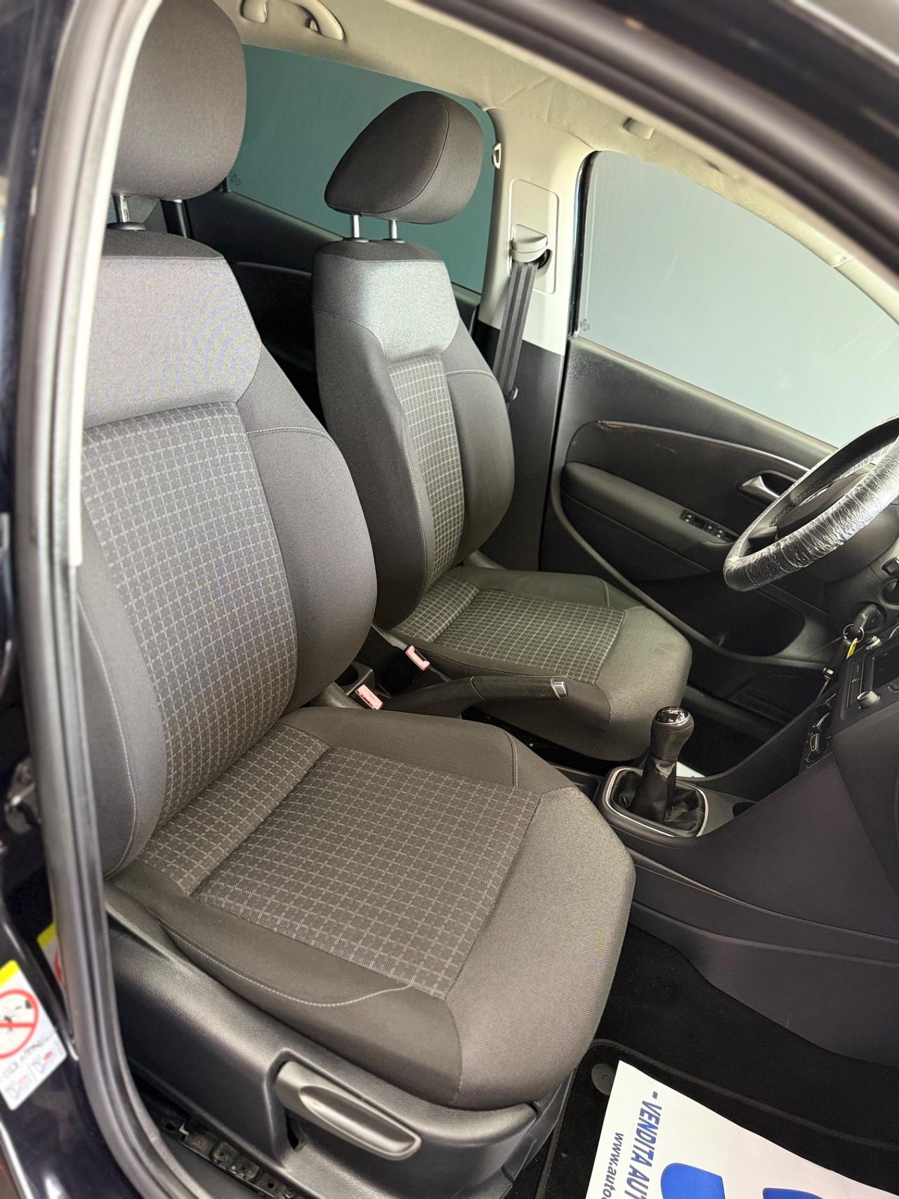 Volkswagen Polo 1.4 TDI 75cv BlueMotion Technology 2015
