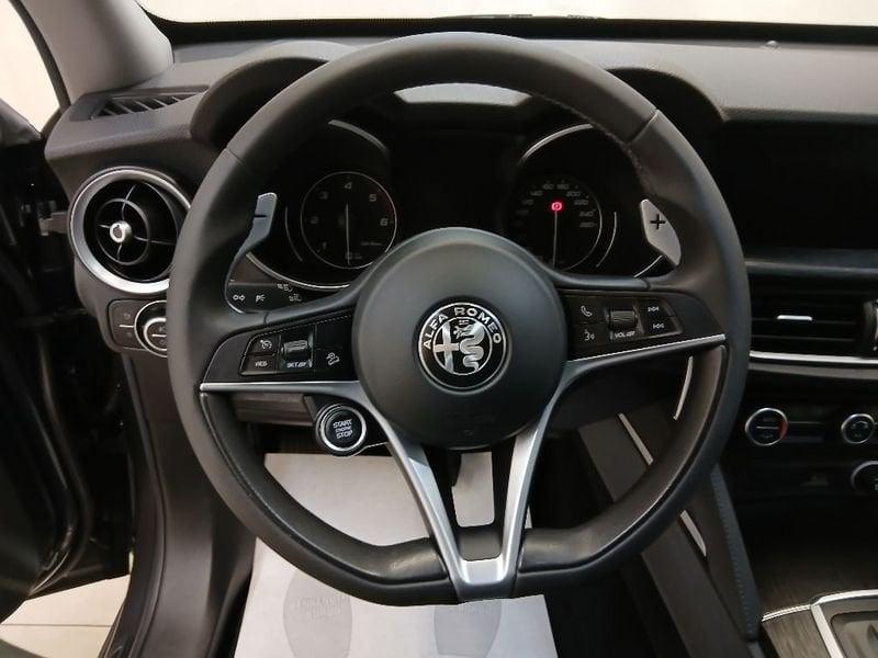 Alfa Romeo Stelvio 2.2 t Executive Q4 210cv auto