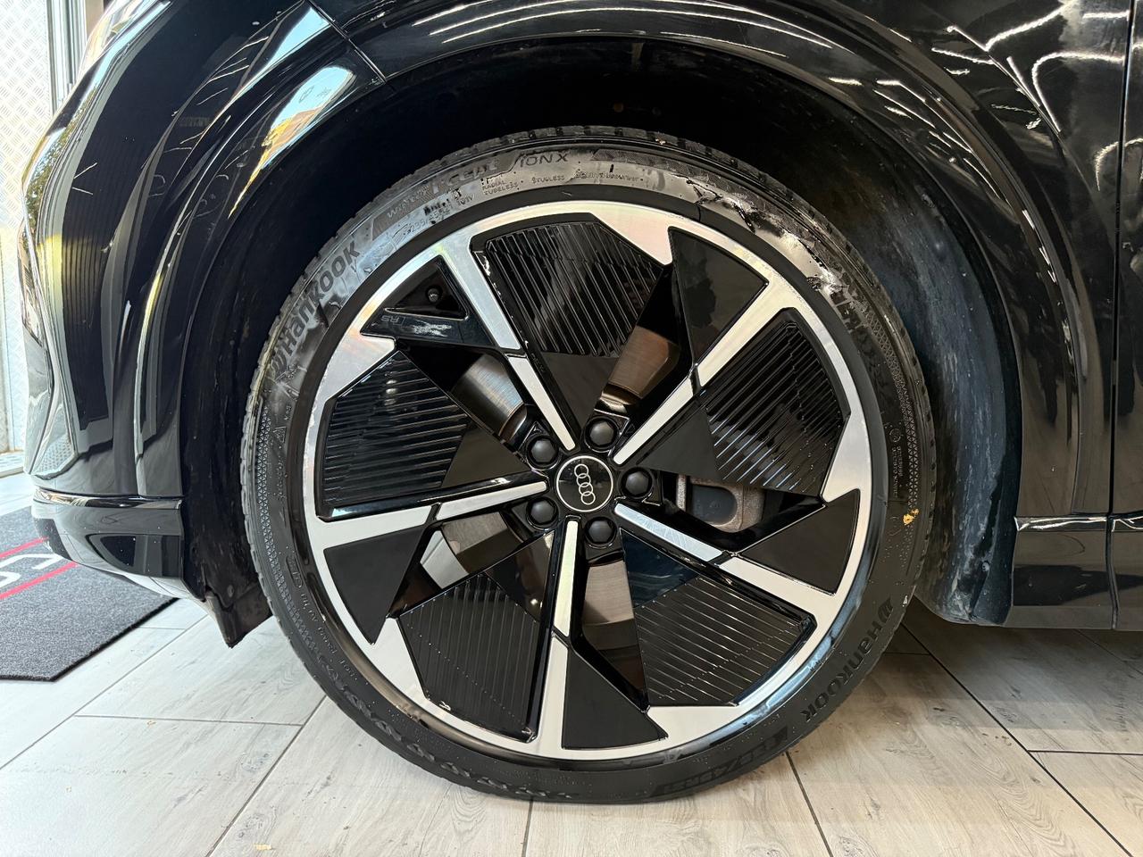 Audi Q4 SPB 50 e-tron quattro S line edition