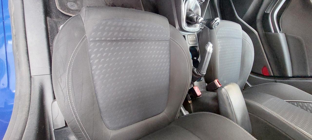 FIESTA 1,5 DIESEL 85 CV MODELLO VIGNALE NAVIGATORE TELEFONO LEGA CRUISE CONTROL IMPECCABILE