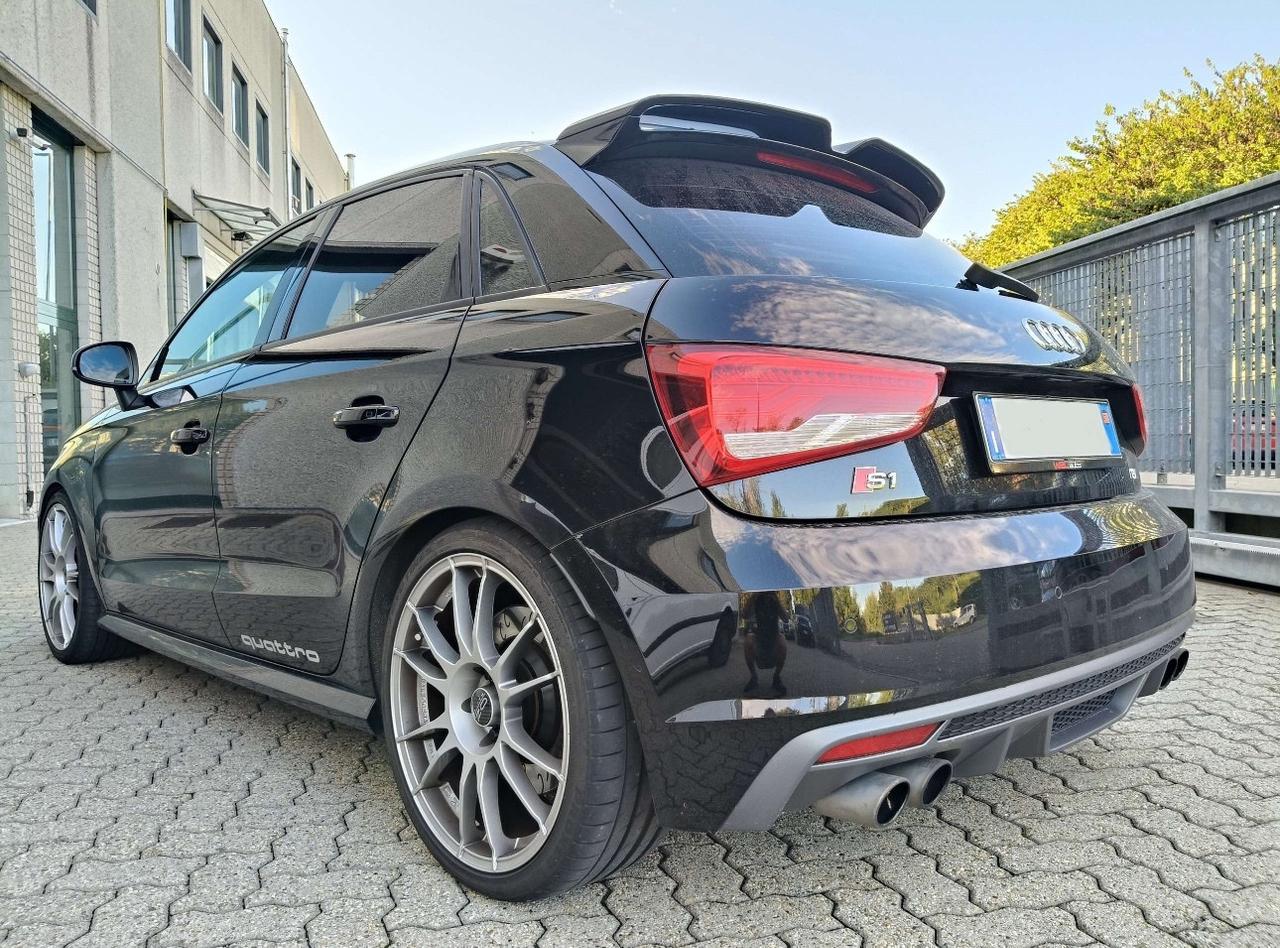 Audi A1 S1 SPB 2.0 TFSI quattro