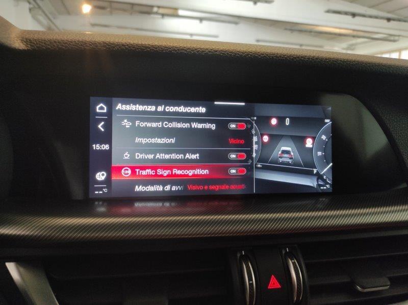 ALFA ROMEO Stelvio - Stelvio 2.0 Turbo 280 CV AT8 Q4 Veloce