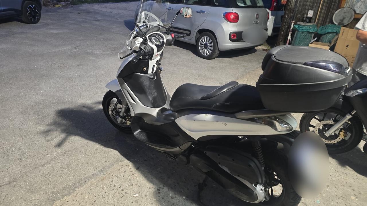 PIAGGIO BEVERLY 350 DEL 2013 USATO