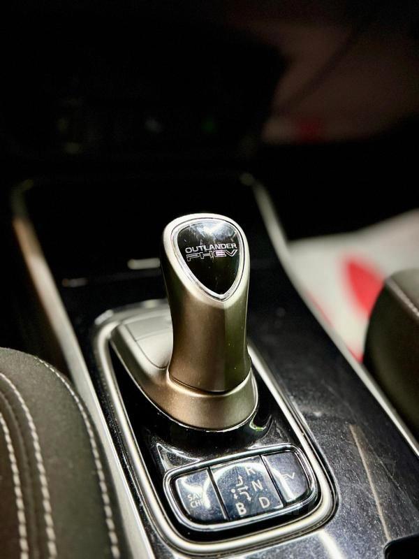 Mitsubishi Outlander phev 2.4 Instyle Plus 4wd