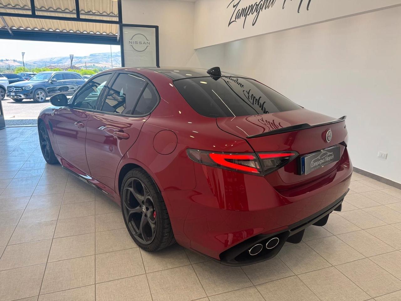 Alfa Romeo Giulia 2.9 V6 Bi-Turbo Quadrifoglio solo 6.000km