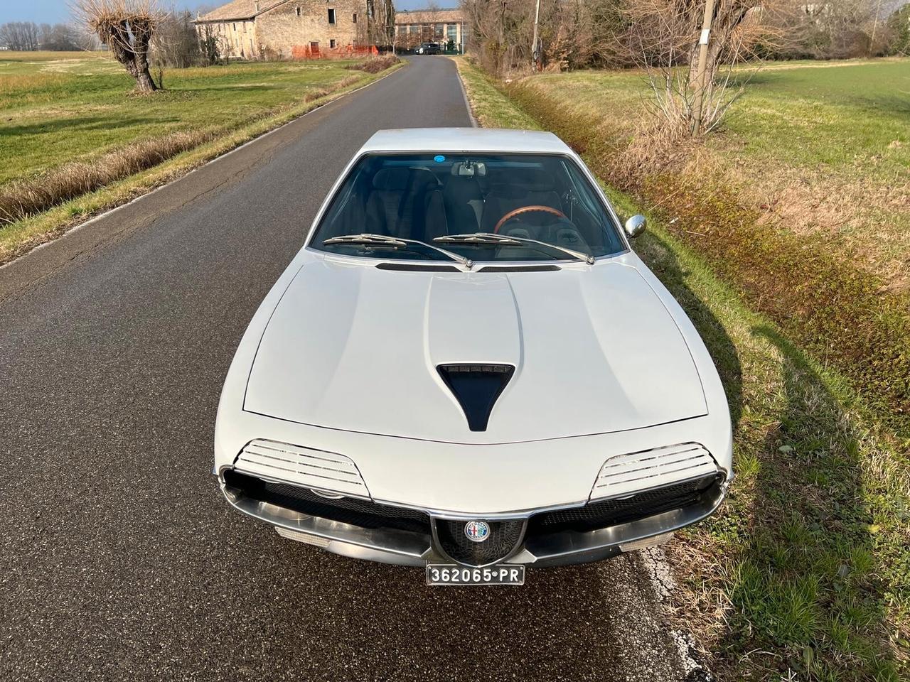 Alfa Romeo Montreal 2.600 V8