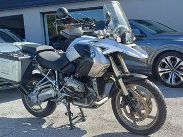 BMW R 1200 GS PERFETTA TAGLIANDATA GOMME NUOVE 2 BORSE AKRAPOVIC
