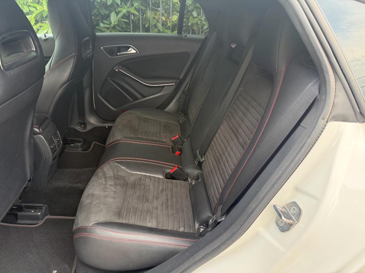Mercedes CLA 200d SW 4Matic Automatic Premium AMG - 2019