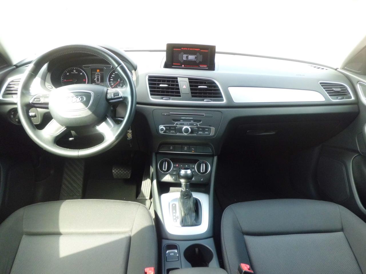 Audi Q3 2.0 TDI 120 CV S-LINE- STRONIC