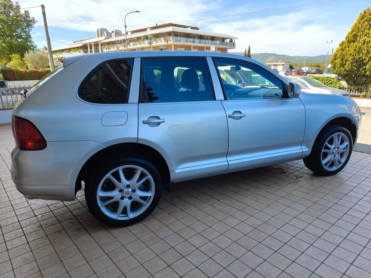 Porsche Cayenne 3.2 V6 cat