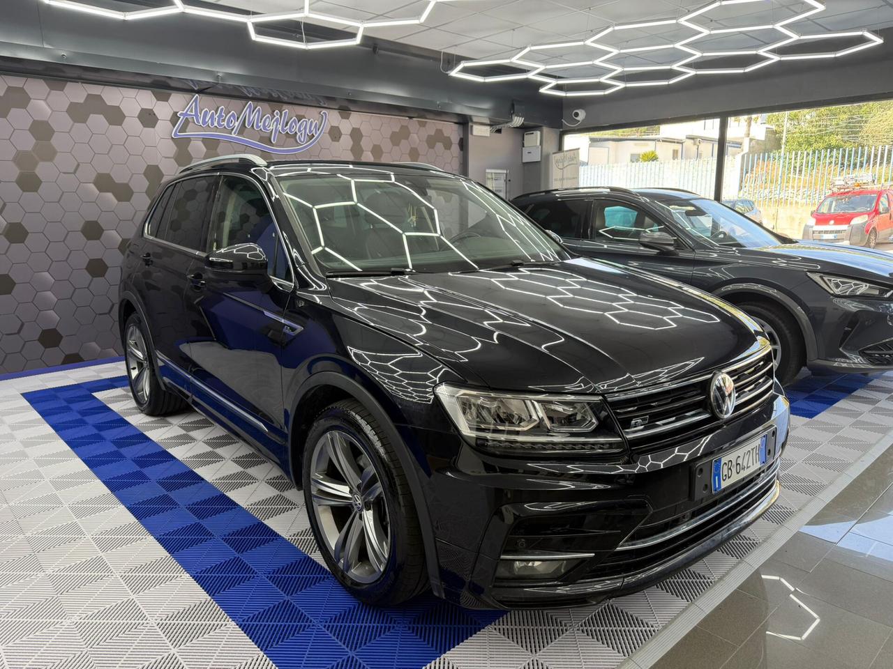 Volkswagen Tiguan 2.0 TDI 150 CV SCR DSG R-Line
