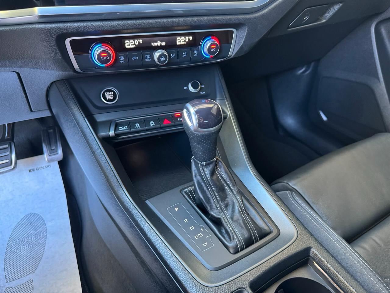 Audi Q3 35 2.0 tdi Sline s-tronic GARANZIA 24 MESI
