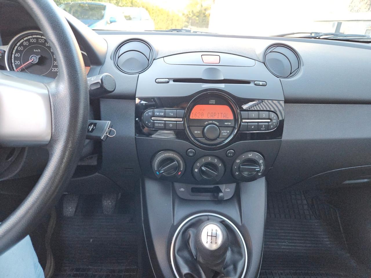 Mazda 2 Mazda2 1.3 16V 75CV 5p. Trendy