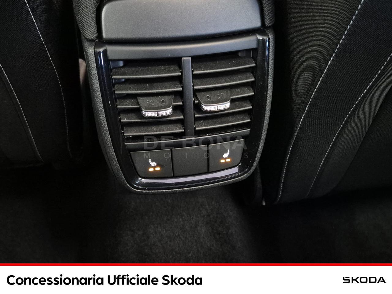 Skoda Kamiq 1.5 tsi monte carlo 150cv dsg