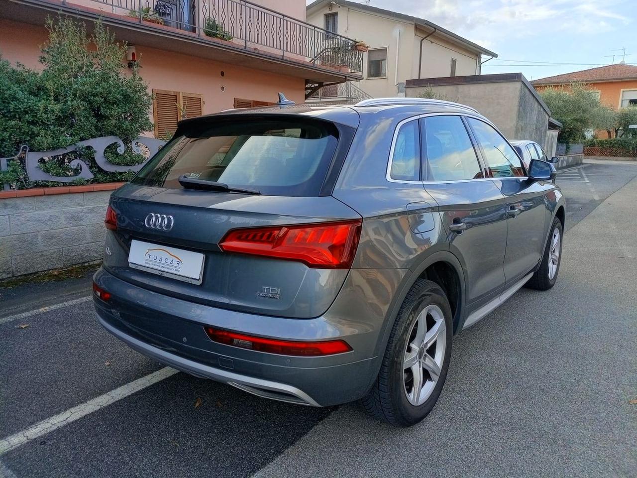 Audi Q5 Business Sport 2.0 40 TDI #7006