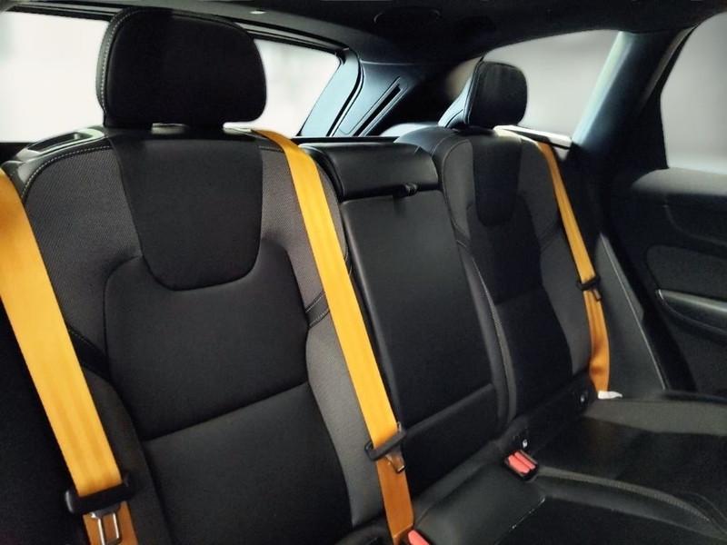 VOLVO XC60 T8 PLUG-IN AWD AUTO RECHARGE POL. ENG SUV