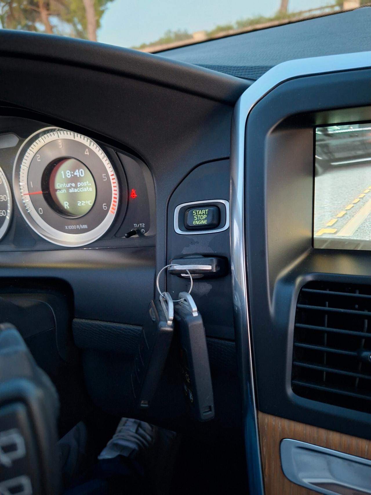 XC60 D5 2.0 D 163cv *TETTO PELLE-LED*