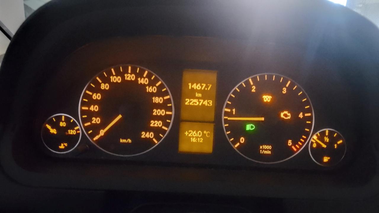 Mercedes-benz A 180 CDI Elegance fermo amministrativo