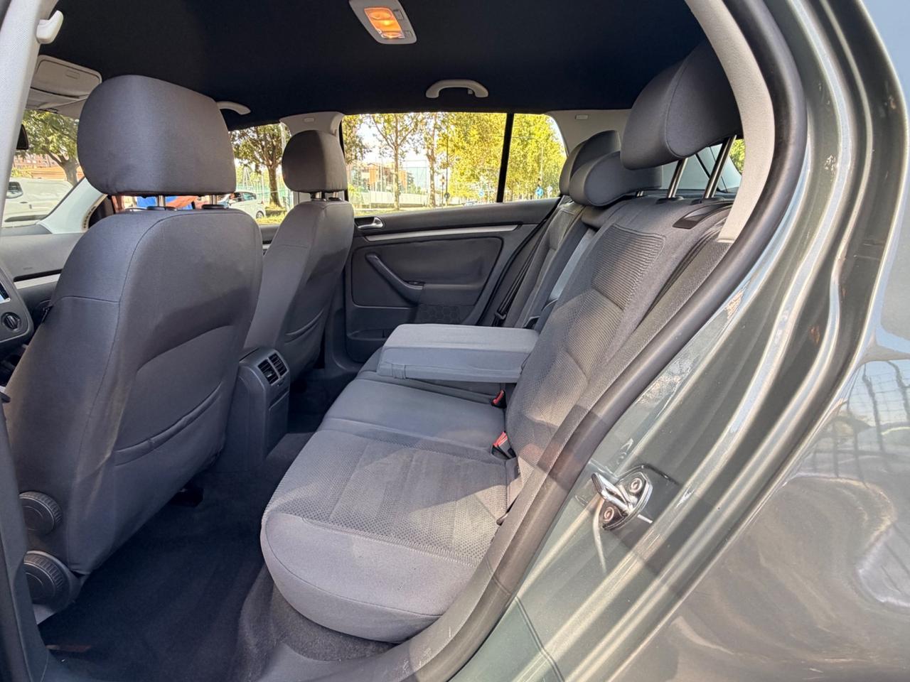 Volkswagen Golf 1.6 FSI 5p. Comfortline *EURO4 BENZINA*