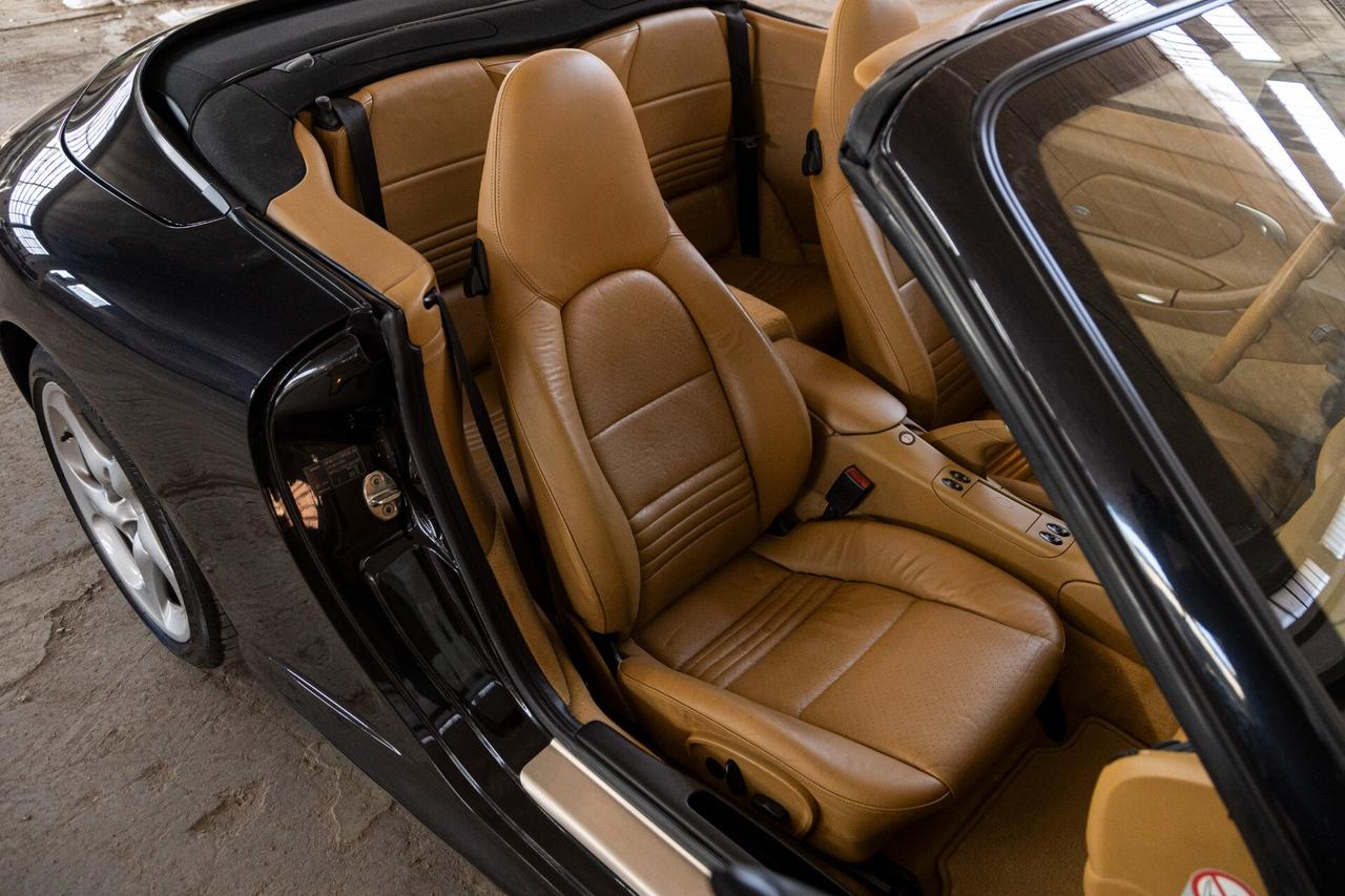 Porsche 911 Carrera 4S cat Cabriolet